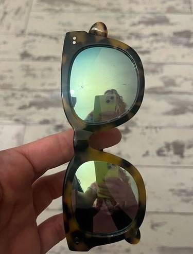 Madewell  blue mirrored and tortoise shell sun glasses