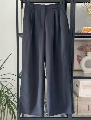 Abercrombie & Fitch  Curve Love Sloane Black Wide Leg Tailored Pants 28/ 6 Short