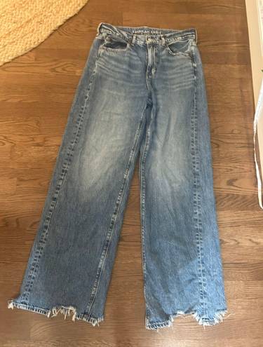 American Eagle High-Waisted Baggy Wide-Leg Jean