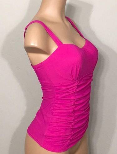 Gottex New. Pink  ruched tankini top. 32D. New