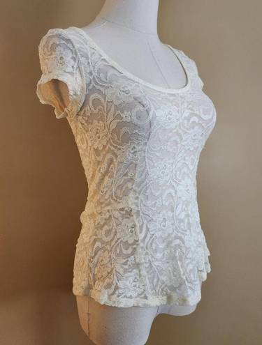 Kirra Ivory Floral Lace S/S Top, Women's S