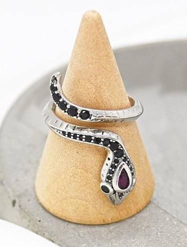 Black Diamond  Snake Ring