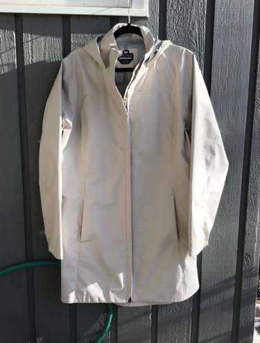 Patagonia NEW  Torrentshell 3L long City Coat - Women's rain Jacket M/L