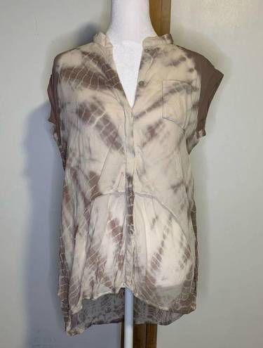 Young Fabulous and Broke Young, Fabulous & Broke beige tie-dye sleeveless button-down top size L