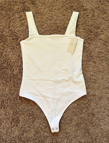 Abercrombie & Fitch ‼️Abercrombie Double-Layered Seamless Fabric Squareneck Bodysuit‼️