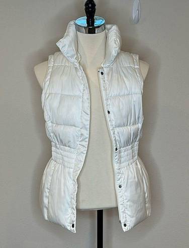 Moda  international firm trim puffer vest‎