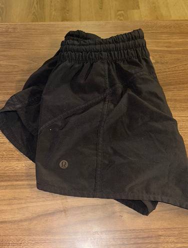 Lululemon Hotty Hot Shorts 4”