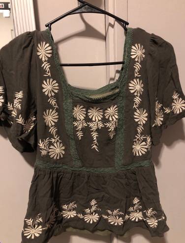 Bohme Green Floral Top