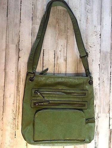 Bueno  green shoulder bag