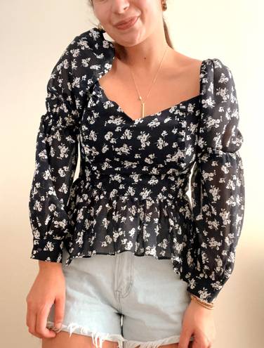 Lane 201 Navy Blue Flattering Floral Long Sleeve Puffy Sleeve Peplum Blouse Top