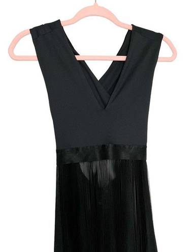 Alexis NWT  Federico Long Pleated Organza Silk Maxi Dress Black White Size XS