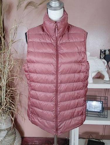 Uniqlo  Size XL Extra Large Light Vest Puffer Water Repellent Zipper Nylon