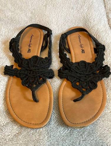 American Eagle Flip Flops