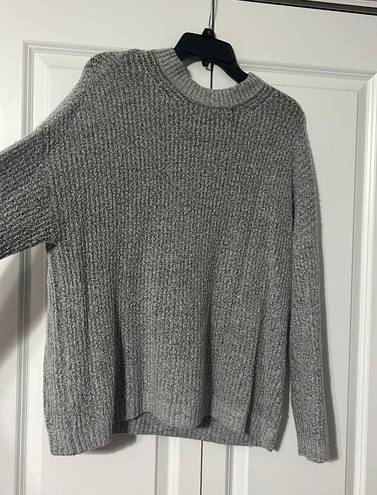 American Eagle Outfitters Sweater