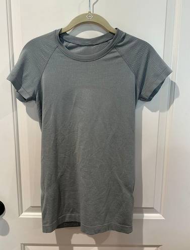 Lululemon Swiftly Tech Short Sleeve