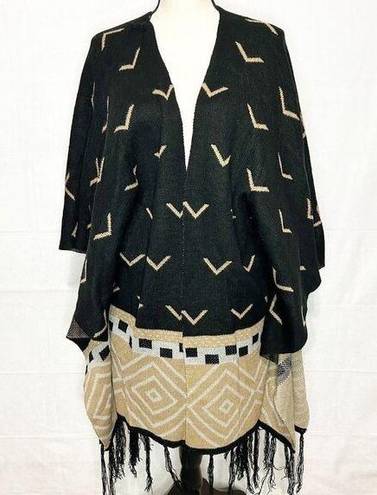 Krass&co COC Clothing Obsessed  Kimono Cardigan Sweater One Size Black Tan Navajo