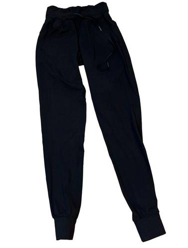 Zyia  Active Ascend Jogger Athleisure Pants | Black | Small