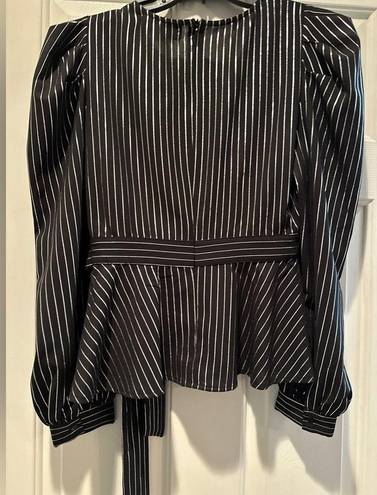 fab'rik NWT Fab’rik black with silver stripe wrap blouse 
Size S Puff long sleeve