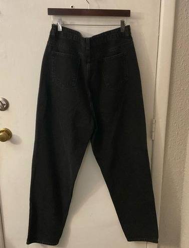 Pretty Little Thing  Black Mom Jean Size 12