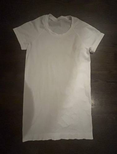 Lululemon Swiftly Tech Short Sleeve