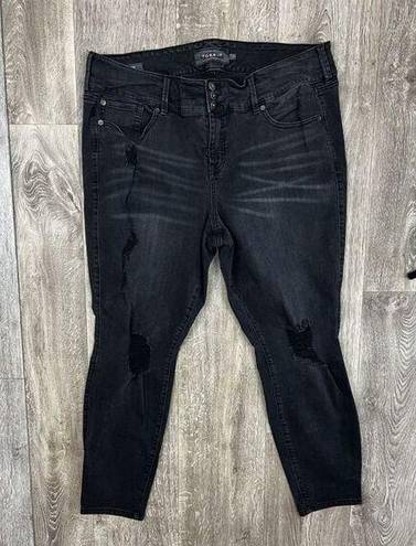 Torrid  Women Size 22 R Black Distressed Stretch Denim Jegging Skinny Jeans