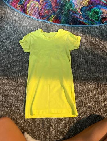 Lululemon Swiftly Tech Short Sleeve