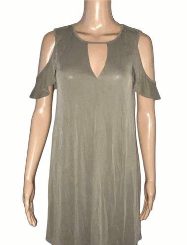 Jessica Simpson Short Sleeve Cold Shoulder Dress