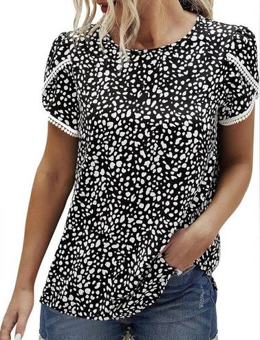 Petal NEW  Black & White Leopard Print  Lace Trim Short  Sleeve Blouse Size 2XL