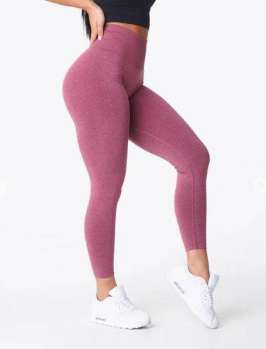 NVGTN Leggings