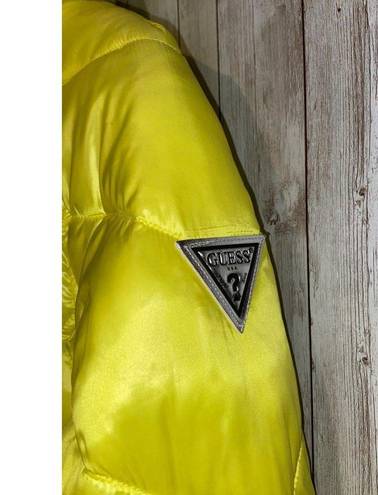 Guess  Women's Puffer Storm Cuffs Quilted Bright Yellow Jacket Coat Size Small