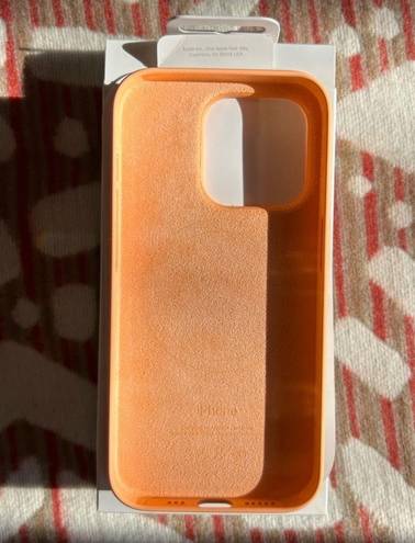 Apple iPhone 15 Pro Silicone Case in Orange Sorbet