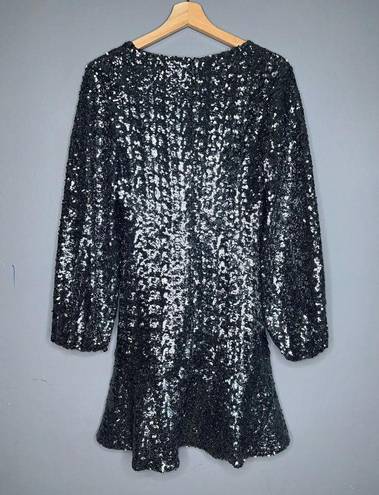 Alexis Renada Sequin Long Sleeve Mini Dress NWT in Gunmetal Size Medium Silver