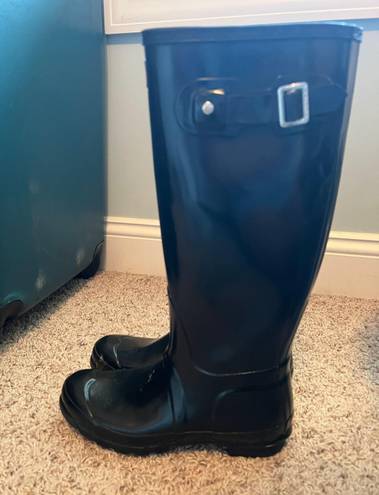 Hunter Women's Original Tall Gloss Rain Boots