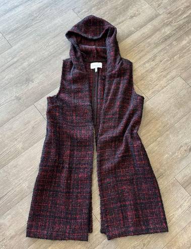 BCBGeneration  knit split back hooded vest ✨