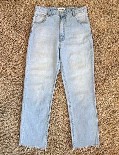 Rolla's  Original High Rise Straight Jean in Comfort Sky Size 30 Raw Hem