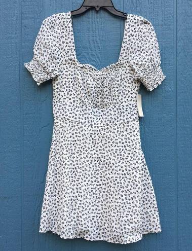 The Row  A White Ditzy Floral Scoop Neck Smocked Mini Dress Women’s Medium NWT