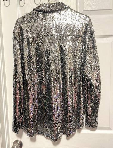 POL NWT  Metallic Sequin Women’s Long Sleeve Shirt Size Small Button Silver NYE