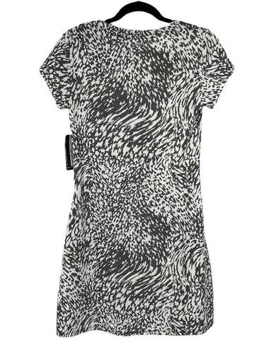 Marc New York  Performance Gray & White Zebra Print Short Sleeve Skirt