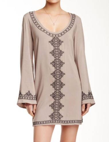 Love Stitch  front Embroidered tunic dress