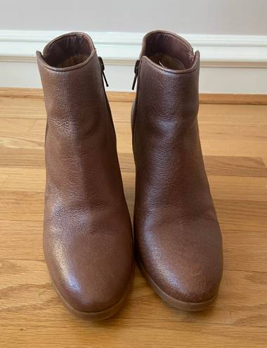 Jessica Simpson Chestnut Booties