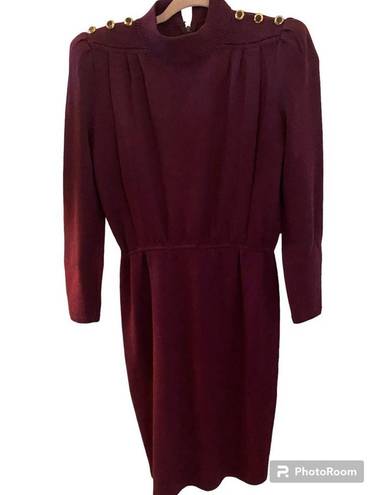 St. John  Marie Gray Burgundy Santana Knit Midi Dress Shoulder Buttons Size 6