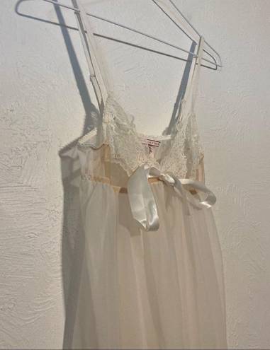 Victoria's Secret Victoria’s Secret Lined Mesh Bridal Babydoll  Tie front