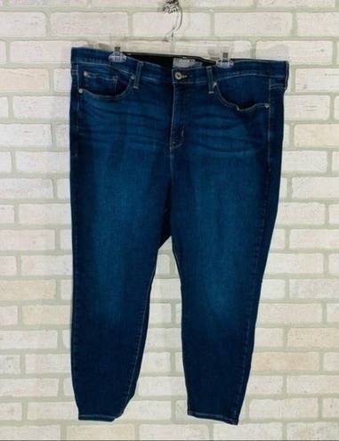 Torrid  Sky High Skinny Jeans in Blue Dream Wash Size 24S