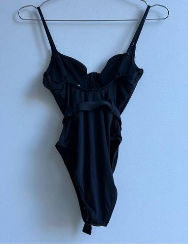 Good American  Showoff One Piece Belted Underwire Black Swimsuit Adjustable Strap