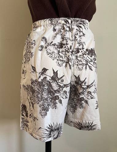 Brown and Cream Chinoiserie Printed Skort Size M