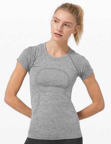 Lululemon Swiftly Tech Short Sleeve