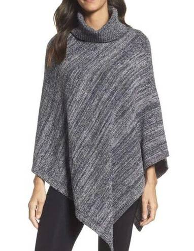 Barefoot Dreams Cozychic Point Dume Poncho One Size Indigo Dove Gray