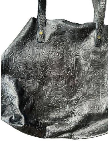 Krass&co American Leather . Black Floral Tooled Leather Zip Tote Bag Shoulder Bag Black