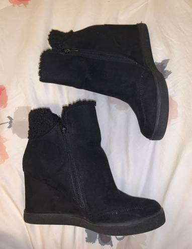 Unisa Black Heel Ankle Boot