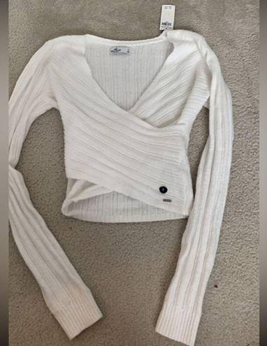 Hollister Cute  wrap style sweater